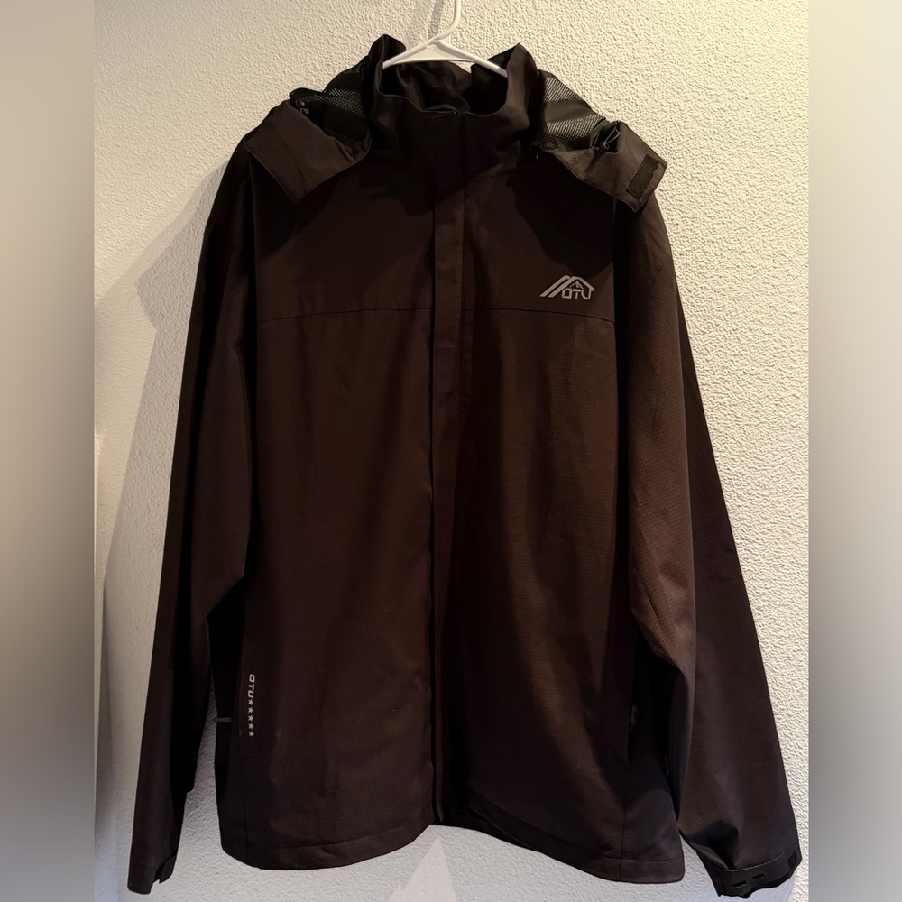 OTU Men's‎ Lightweight Waterproof Hooded Rain Jacket Black Size 2XL